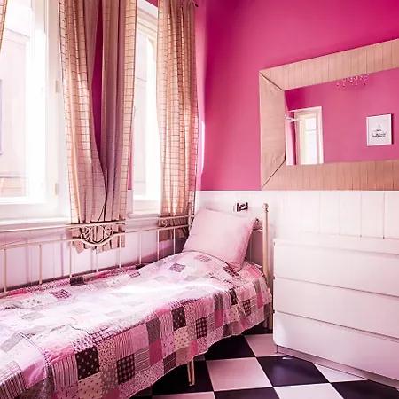 Apartment Old Town Kanonia Warsaw