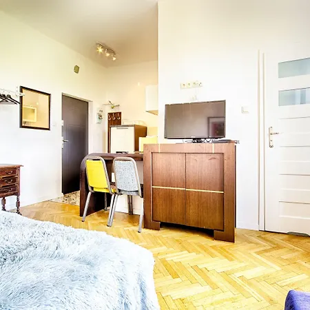 Old Town Kanonia Apartman Varsó