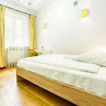Апартаменты Old Town Kanonia *